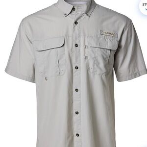 Magellan Outdoors Gray Short Sleeve Button Down Shirt